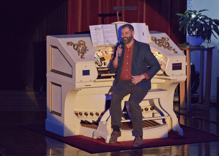 Organ V.jpg