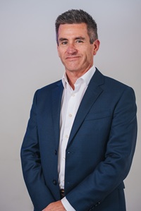 Portrait image of Eamonn Fennessy Portrait image of Eamonn Fennessy