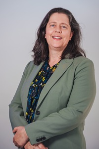 Portrait image of Pene Winslade Portrait image of Pene Winslade